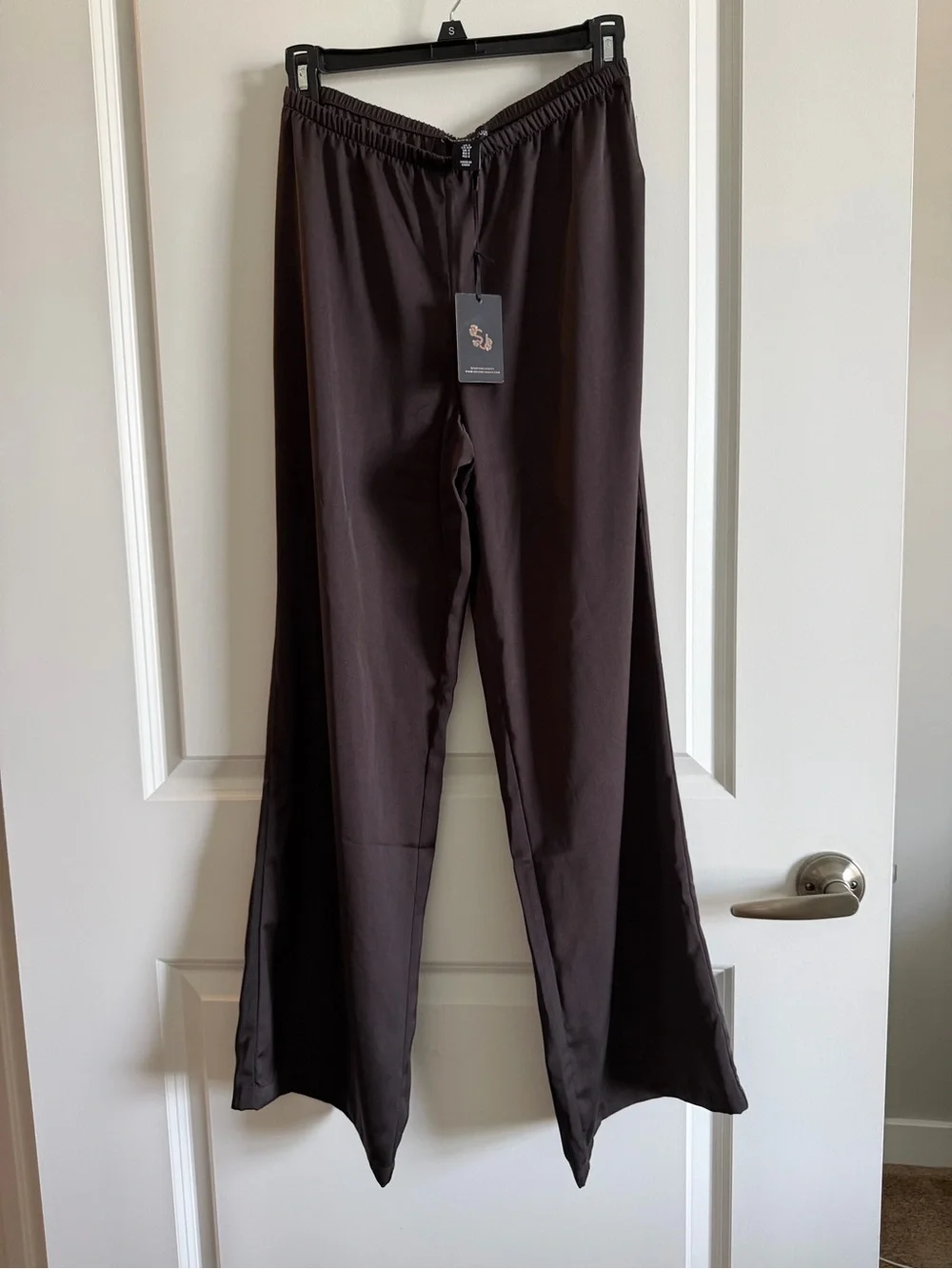 NWT SINCERELY JULES SILK PANTS IN DARK BROWN